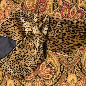 Gap Leopard Print Faux Fur Scarf NWT